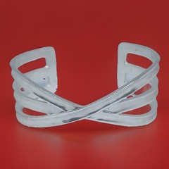 Lucky Brand Bright Silver Tone Bracelet Twisted Triple Strand Cuff Signed Sz 6.5