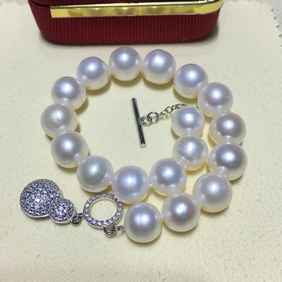 9-10 mm natural round south sea white pearl bracelet Fashion Jewelry gallery