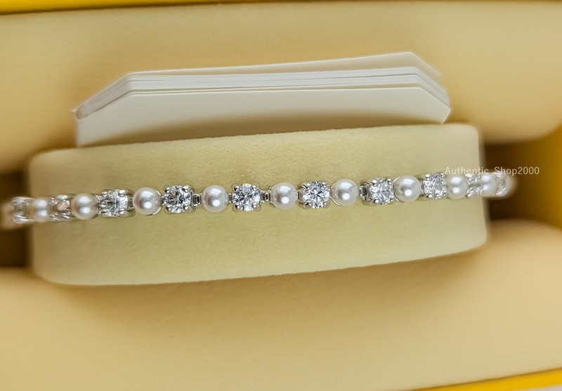 NEW 100% Authentic SWAROVSKI White Crystal Pearls Matrix Tennis Bracelet 5689633 gallery