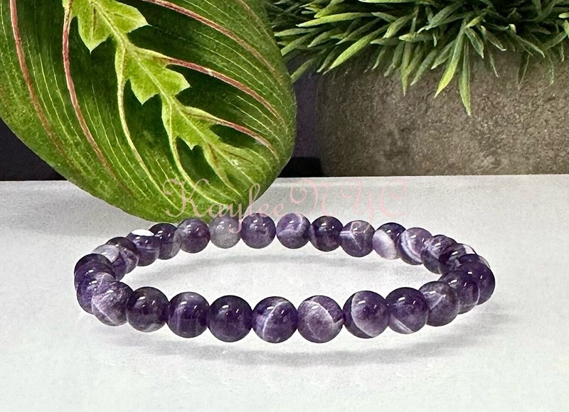 Wholesale 6 Pcs Natural Dream Chevron Amethyst 6mm 7.5” Crystal Stretch Bracelet gallery