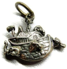 Charm Noahs Ark Ship Animals Zebra Elephant Lion Patina Vtg Sterling Silver 925