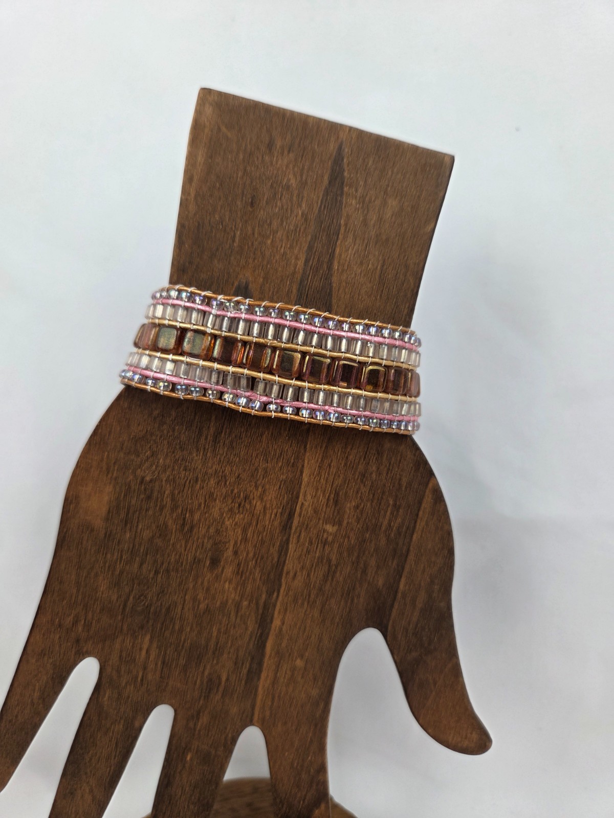 Beaded Bracelet 6 1/2" Pink and Brown with Floral Button Closure Flower Dangles gallery