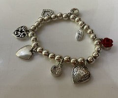 QVC BIBI BIJOUX LOGO SILVER PLATED CHARMS ELASTICATED HEARTS ROSE BRACELET – A