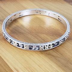 Brighton Cut Out Crystal & Flower 2-tone Bangle Bracelet 7 .5″ Signed