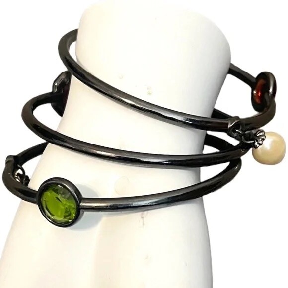 Chico 3 pc Bangle Bracelet W Green & Gunmetal Crystal Stacking, NEW