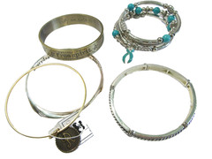 INSPIRATIONAL MODERN BRACELET LOT ONE DAY AT A TIME FREE SPIRIT WRAP LETTER R