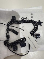NWT Marc Jacobs Charm Bracelet – Black