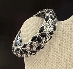 Elegant Black and Silver Floral Bangle
