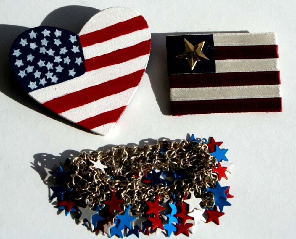 Bracelet Stretch Stars Pins USA Patriotic July 4th