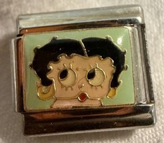 #2/3 VINTAGE “BETTY BOOP” MINT Cartoon FACE Original Italia CHARM Link 9mm