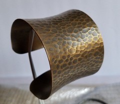 A.V. MAX N.Y.C CONCAVE HAMMERED BRASS CUFF BRACELET. NICE PATINA