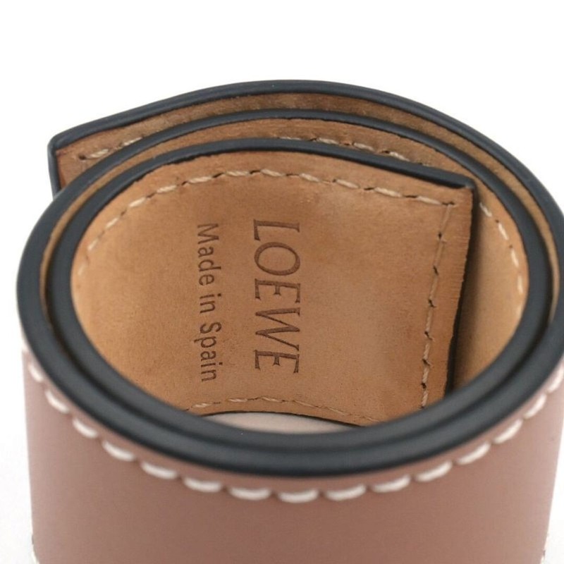 LOEWE Slap Bracelet Small 119.19.336 Calfskin Tan Anagram Leather Brown gallery