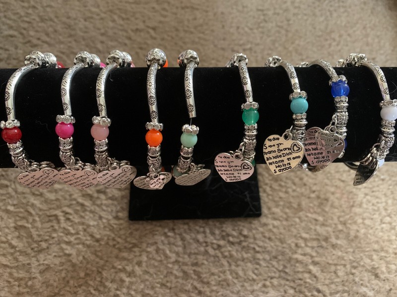 Pick A Color Red, Pink, Orange, Green, Blue, White Stretchy Charm Bracelet gallery