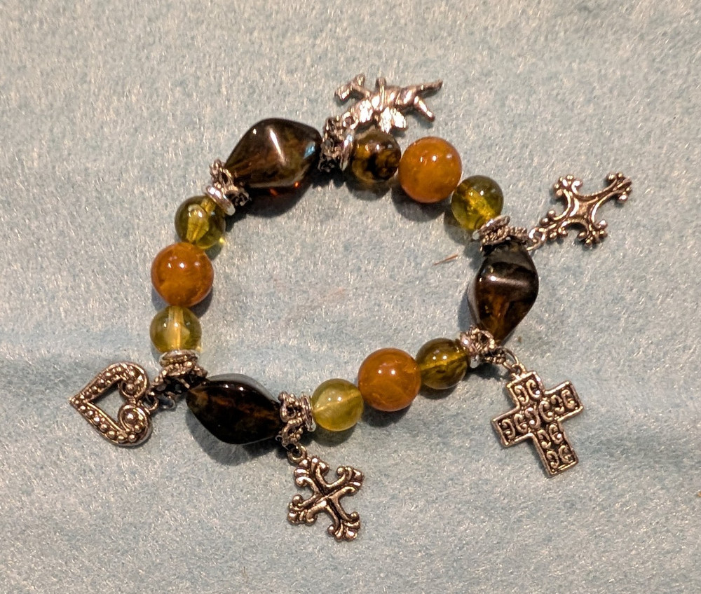 Stretch Beaded Charm Bracelet Cross Heart Dangle Charms Brown Green Orange