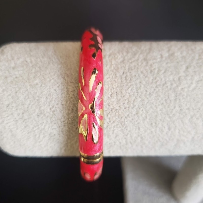 Vintage Pink and Red Enamel Gold Tone Hinged Bangle Bracelet Floral Abstract gallery