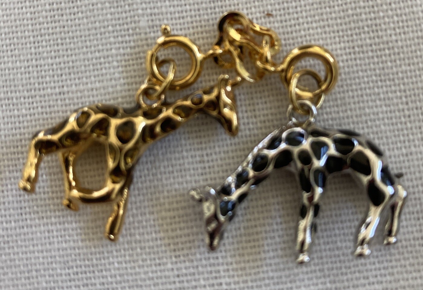 Vintage Joan Rivers Noahs Ark Charms Silver Gold Tone Metal Giraffe Pair Safari gallery