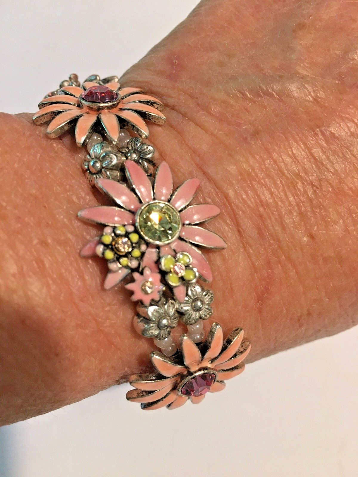 BRACELET Pink ENAMEL DAISY FLOWER CRYSTALS Pilgrim Silver Plated Denmark Stretch gallery