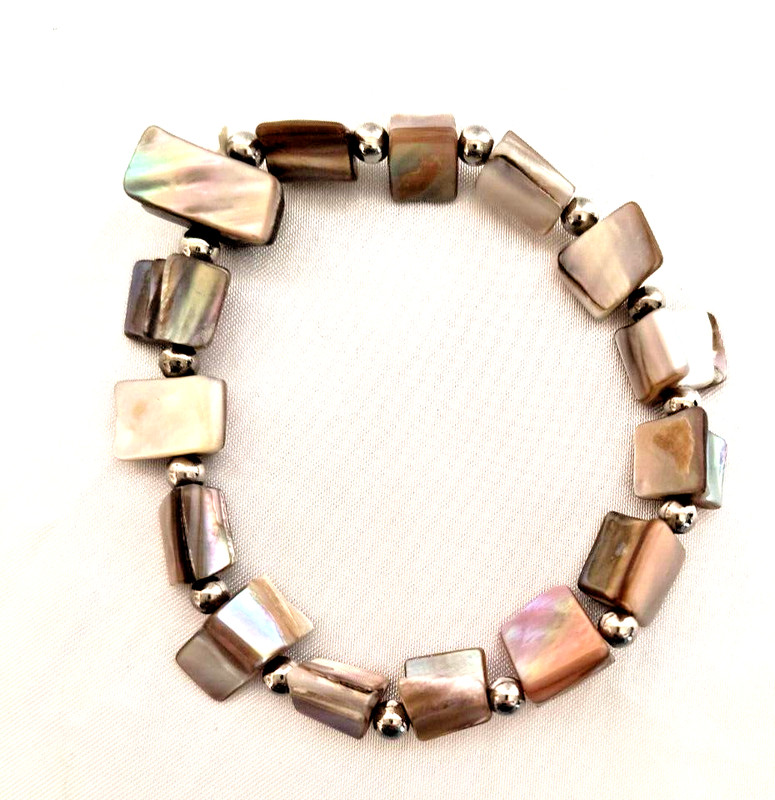 Women's Stretch Elastic Bracelet Multicolor Beiges Natural Shell gallery