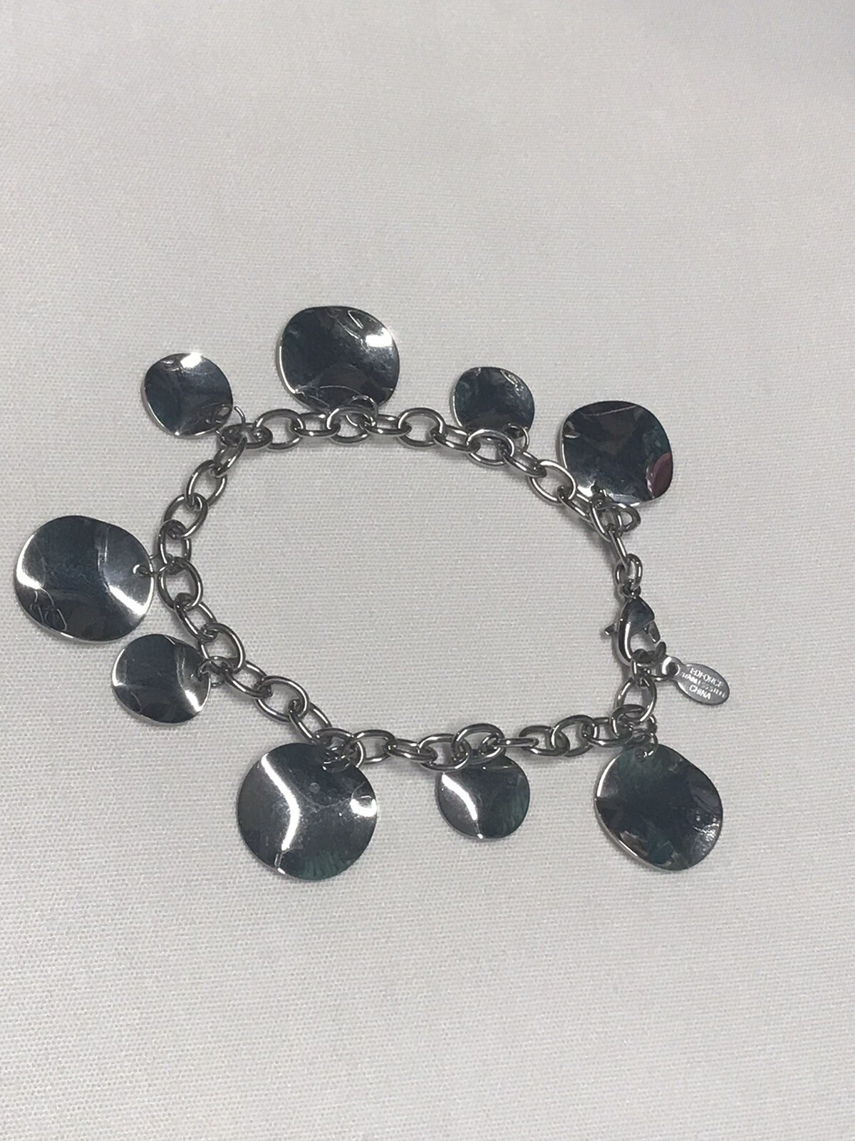 EDFORCE Stainless Steel Wavy Disc 9 Charm Bracelet Dangle 8” Signed EUC gallery