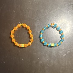 2pc Multicolor Plastic Beaded Stretch Bracelets with A & E Letter Beads