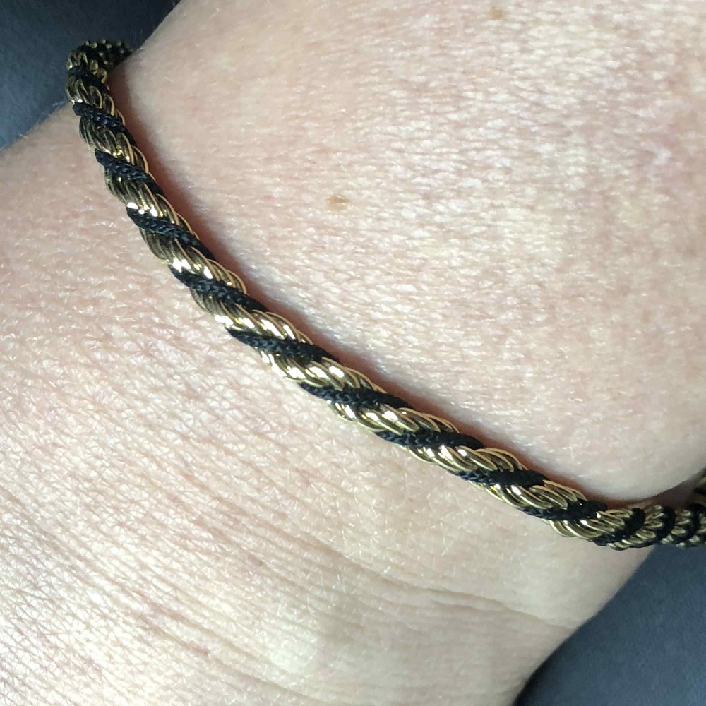 5721 Trifari Gold tone black twisted rope textured chain Bracelet 7.5" long