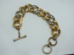 Beautiful Clasp Bracelet Gold Tone Texture Clear Rhinestones 7/8″ W x 7-7.75″