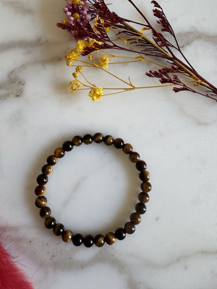 6mm Natural Yellow Eye Bracelet