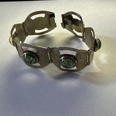 Mexico Silver Tone Link Bracelet Oval Green Multicolor Stones Signed