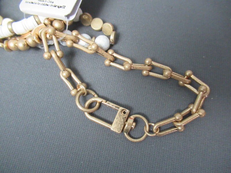 New Avant 5 Bracelets - All White & Brushed Gold - 4 Elastic - 16 f4 kgr gallery