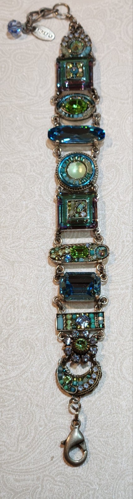 Firefly Swarovski La Dolce Vita Light Blue Color Bracelet Mosaic Crystal gallery