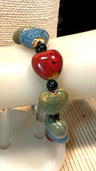 Fashion Bracelet Multi Color Ceramic Puffy Hearts Beaded Stretch Lot 103A