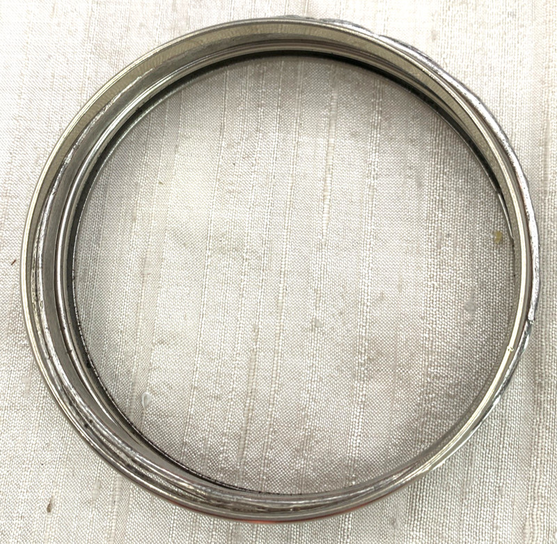 3 Silver Tone Bangle Bracelets Costume Jewelry Fashion Leaf Floral Plain 8-1/4"C gallery