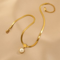 Woman 18k Gold Plated Stainless Steel Round Pearl Charm Flat Snake Chain