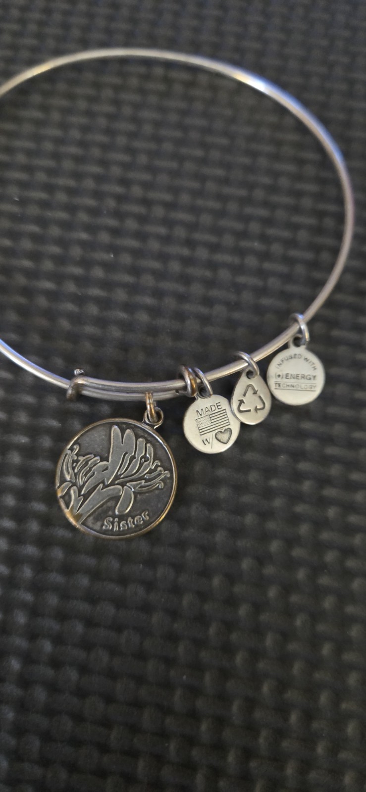 Alex & Ani Silver Tone Expandable Wire Bracelet "Sister" Charm BR gallery