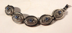 Vtg Retro Silver Tone Beautiful Blue Rhinestone Leaf Design Link 7″ Bracelet