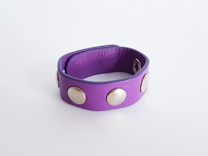 MIU MIU RESORT 2017 Purple Calfskin Leather Studded Bracelet NIB gallery
