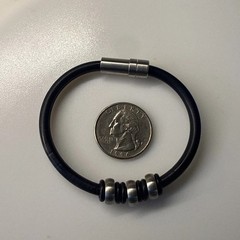 Yukon Teno Rubber Bracelet Size 6.5
