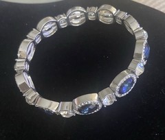 Alternating Blue and Clear Oval Crystals In A Stretch Band Bracelet