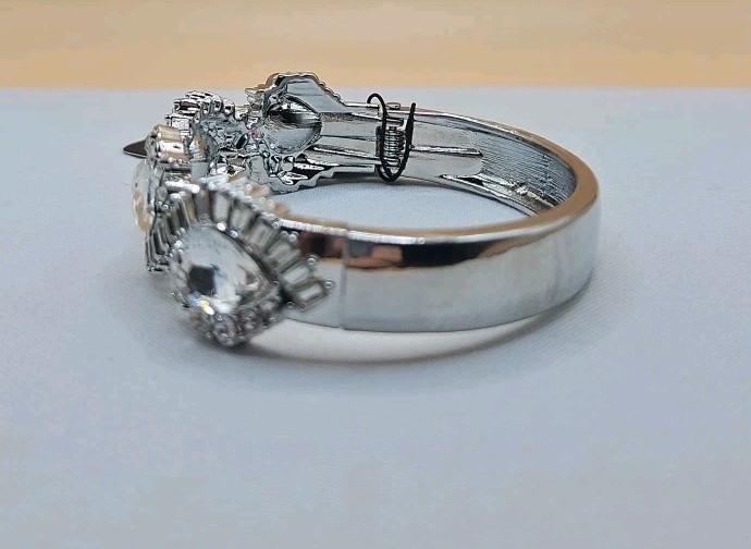 Paparazzi jewelry For the Win White Rhinestone Silver Hinge Bracelet NEW gallery