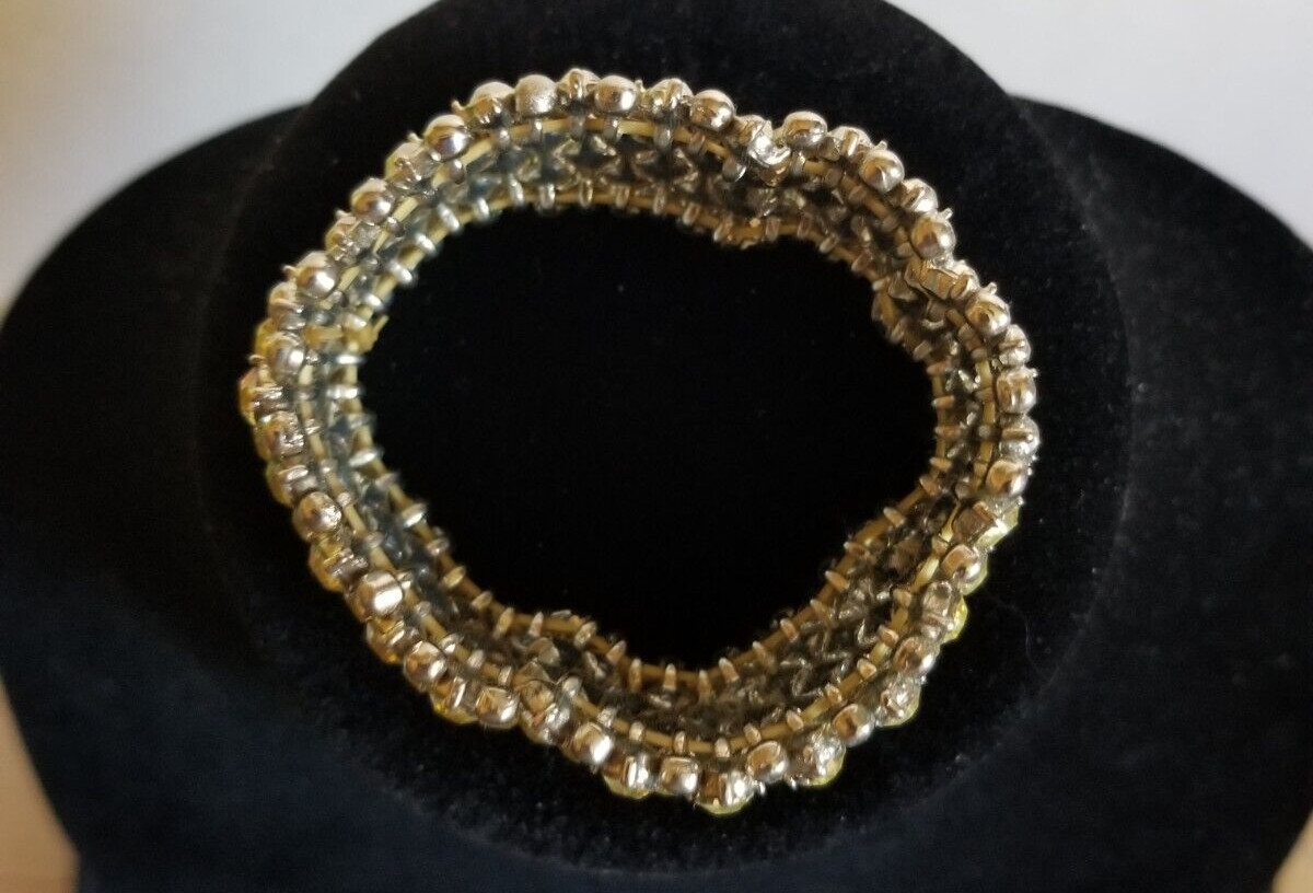 Elegant Rhinestone Bracelet Wide Stretch Silver Tone Vintage Boutique Look gallery