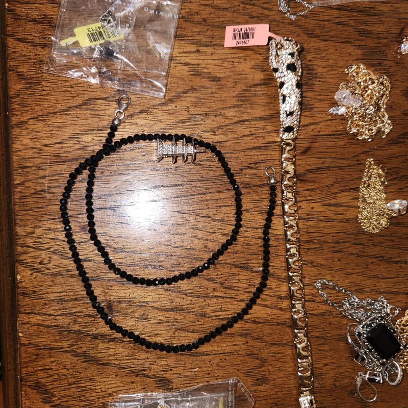 Jewelry..Necklaces, Earrings, Etc. gallery