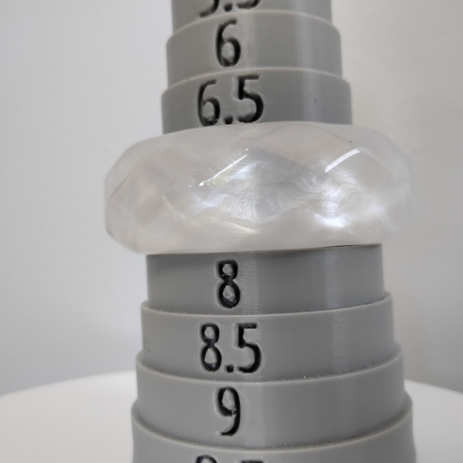 NEW Bangle Lot Seashell Chunky Bracelet Metal Plastic Sz 7.5-8 gallery