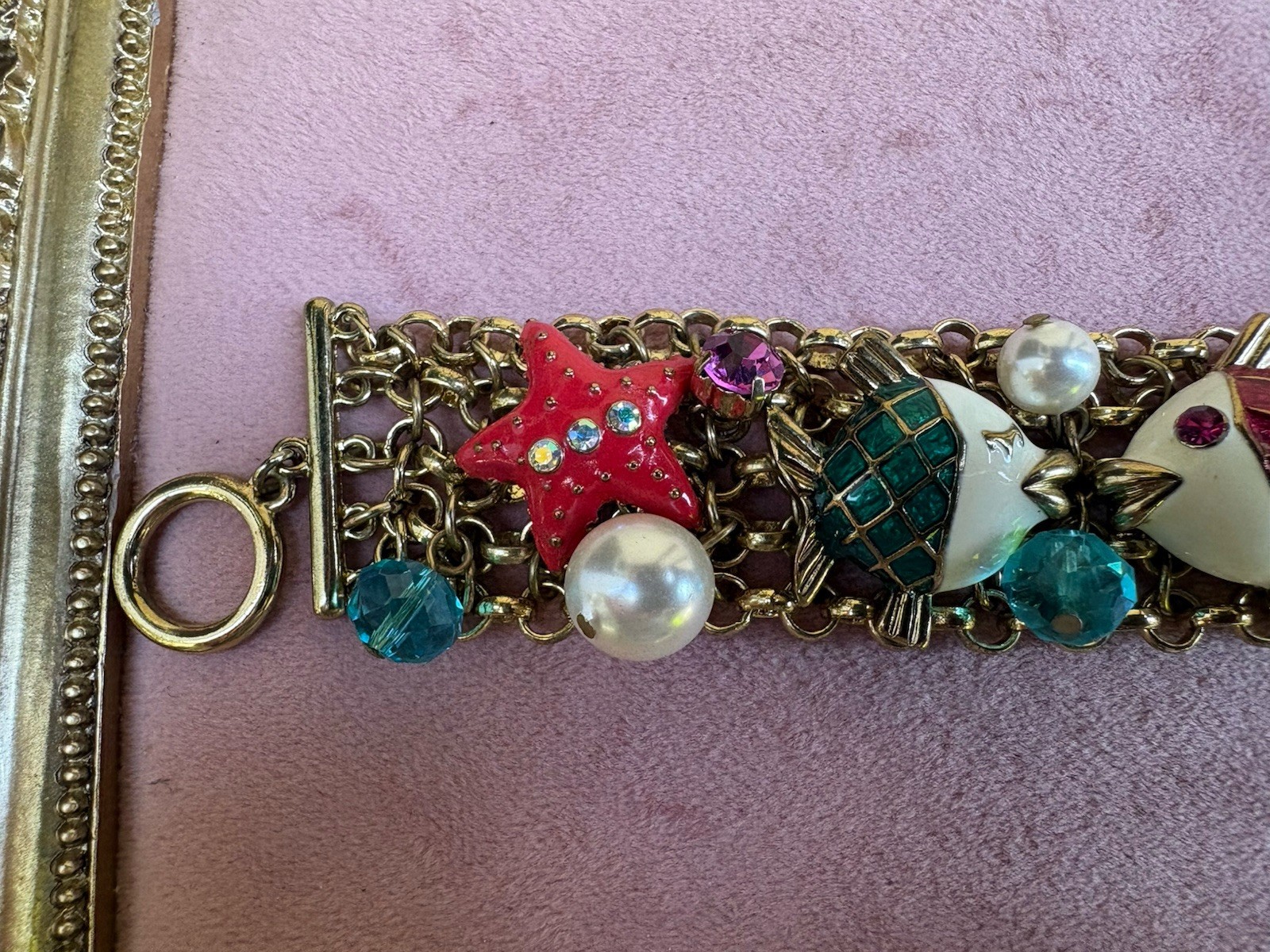 Betsey Johnson Vintage Jewels Of The Sea Kissing Fish Starfish Clam Bracelet gallery