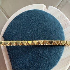 VTG Monet Gold Tone Row of Hearts Tennis Chain Bracelet 7.5” Lobster Closure