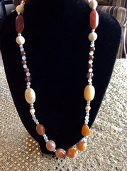 VINTAGE Womens Natural Stone Beaded long Necklace 21 Inches