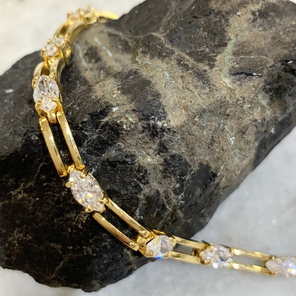 VTG Paperclip CZ Tennis Bracelet Gold Plated Cubic Zirconia 2 safety Signd 7.75”