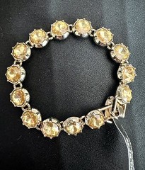 Banana Republic Bracelet Dotted Round Crystal / Gold Champagne color