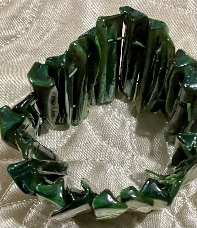 Chunky Abalone Mother of Pearl Shell Stretch Bracelet 7 to 8 inches gallery