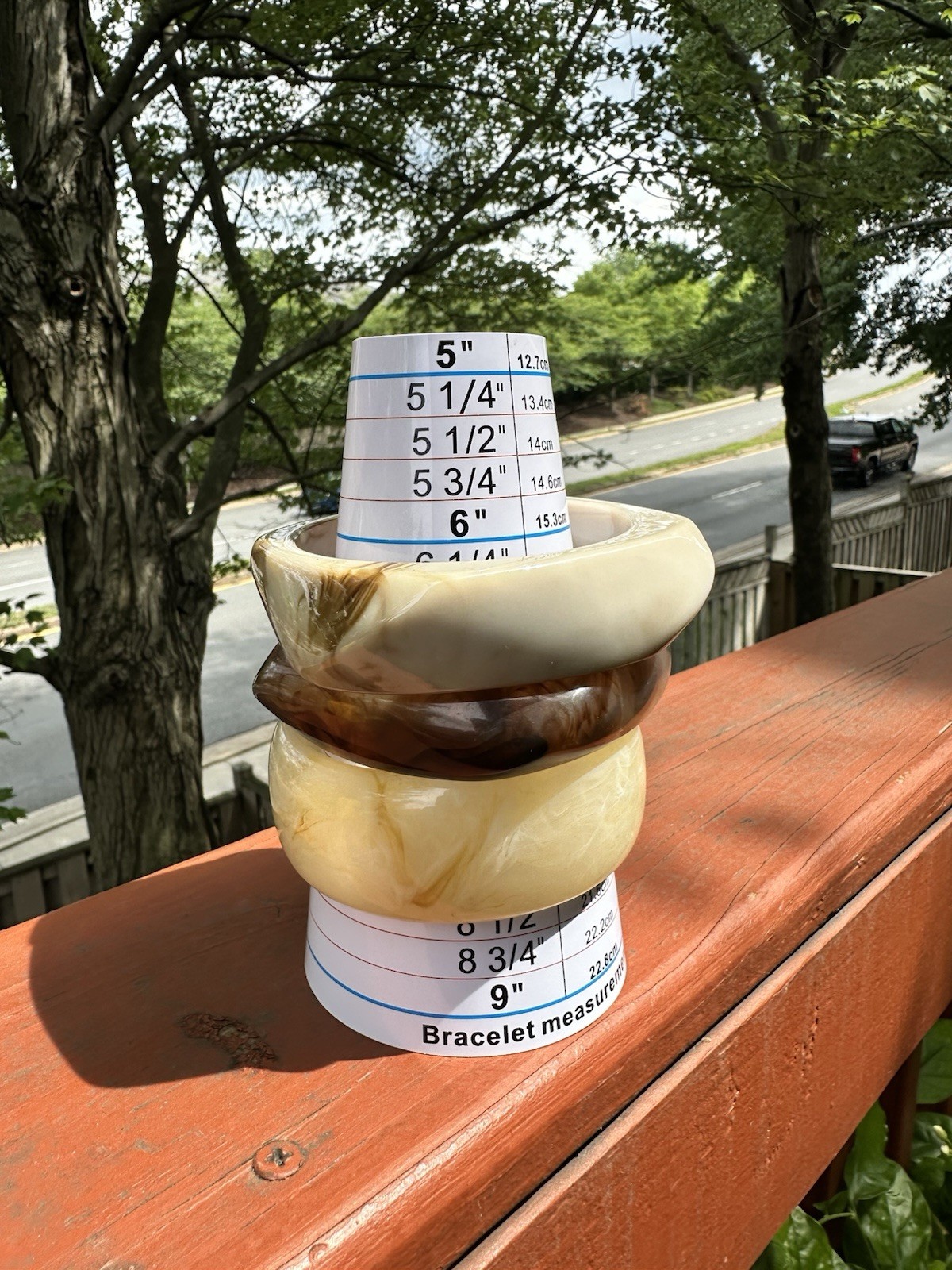 Set of 3 Chunky Marbled Resin Bangle Bracelets Cream & Brown Round gallery