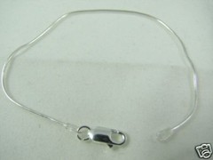 Sterling Silver Snake 1mm Bracelet 6 1/4″ Lobster Clasp